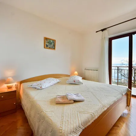 公寓 Nives-2 By Interhome *