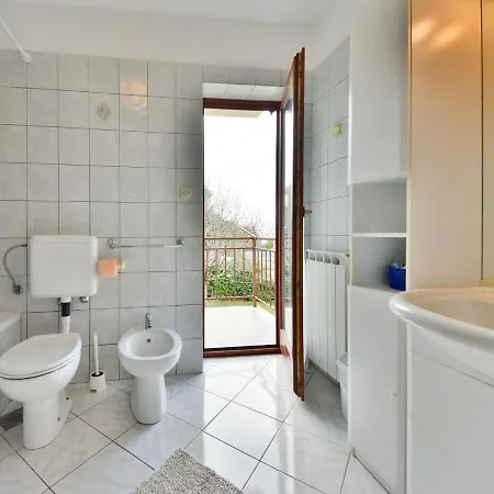 Apartment Nives-2 By Interhome *