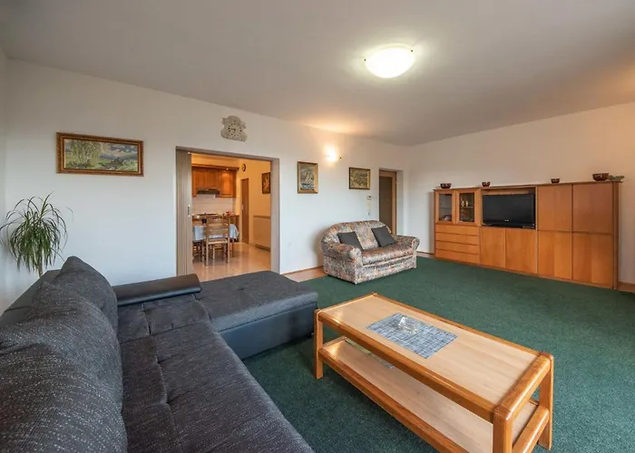 Nives-2 By Interhome Apartman Ičići