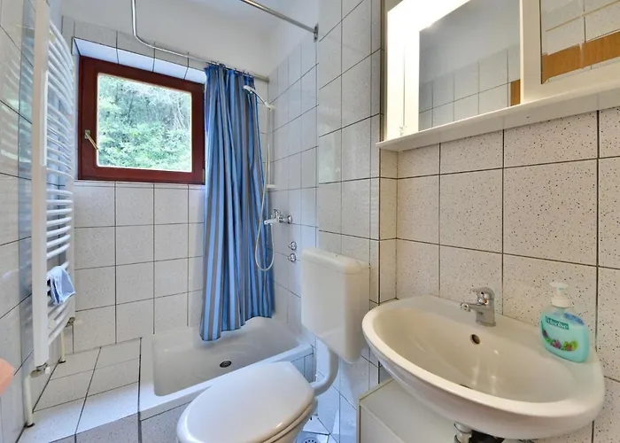 Nives-2 By Interhome Apartman